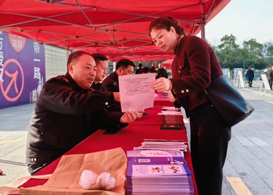 保障消费者合法权益正当时！汉寿县市场监管局开展“消费者权益保护月”系列活动