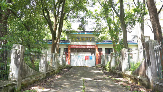 周家店镇中学：那把锁住的青春，等你来“签到”（二十三）